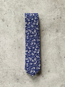  Henry Cotton Floral Neck Tie
