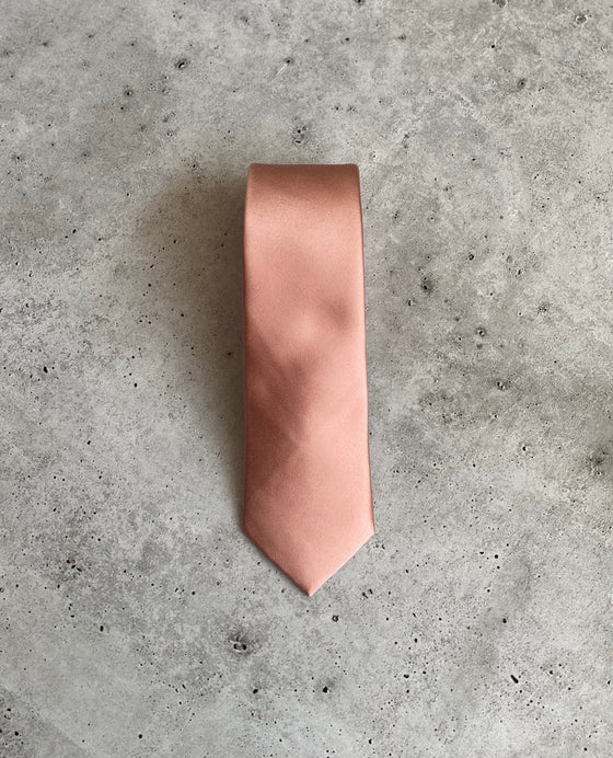Rose Quartz Silk Pre Tied Bow Tie