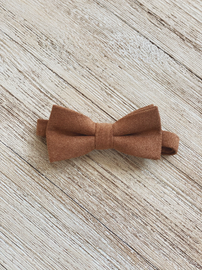 Vintage Tan Cotton Bow Tie and Vintage Tan Suspenders with Silver Clips